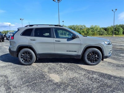 2023 Jeep Cherokee Altitude Lux
