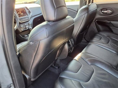 2023 Jeep Cherokee Altitude Lux