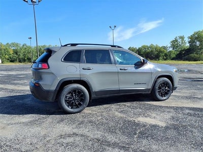 2023 Jeep Cherokee Altitude Lux