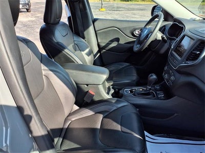 2023 Jeep Cherokee Altitude Lux