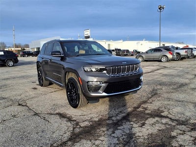 2023 Jeep Grand Cherokee Summit Reserve
