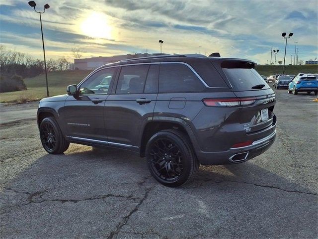 2023 Jeep Grand Cherokee Summit Reserve
