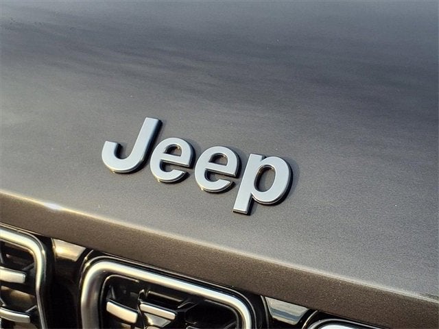 2023 Jeep Grand Cherokee Summit Reserve