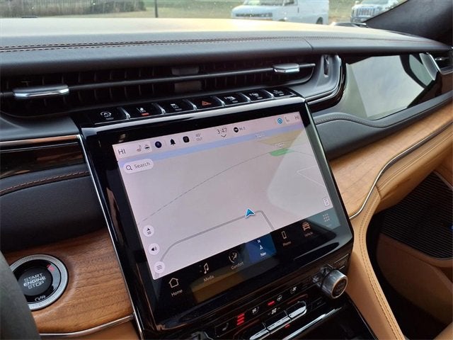 2023 Jeep Grand Cherokee Summit Reserve