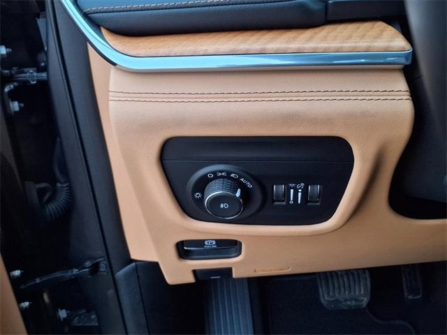 2023 Jeep Grand Cherokee Summit Reserve