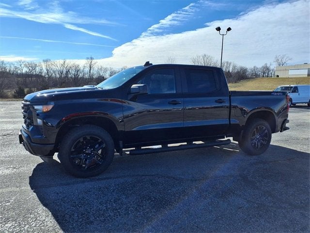 2025 Chevrolet Silverado 1500 Custom