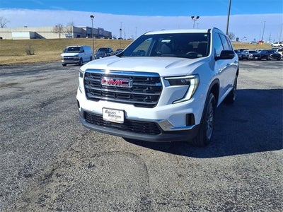 2025 GMC Acadia Elevation
