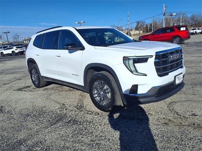 2025 GMC Acadia Elevation