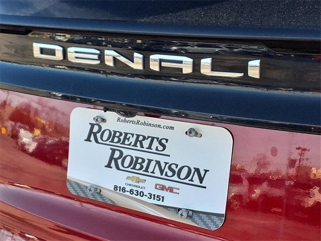 2024 GMC Acadia Denali