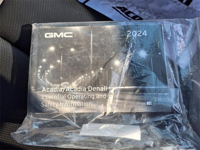 2024 GMC Acadia Denali