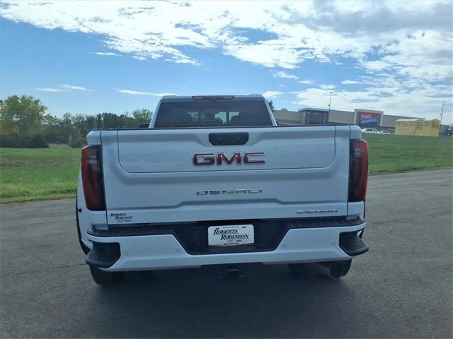 2026 GMC Sierra 3500 HD Denali DRW