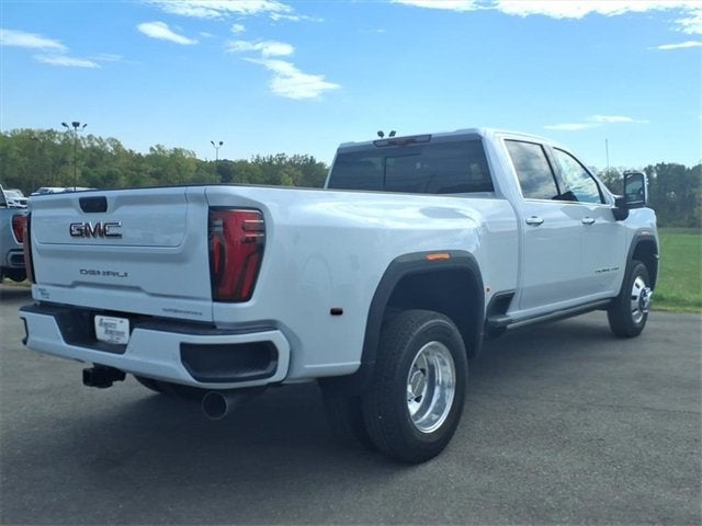 2026 GMC Sierra 3500 HD Denali DRW