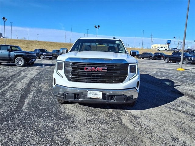 2025 GMC Sierra 1500 Pro