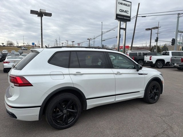 2023 Volkswagen Tiguan SE R-Line Black