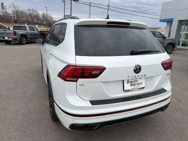 2023 Volkswagen Tiguan SE R-Line Black