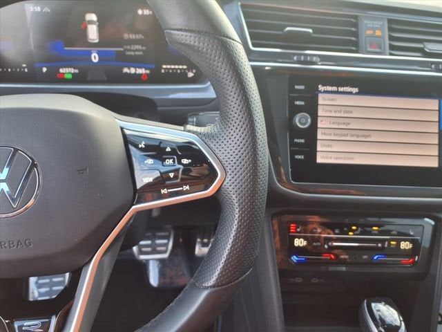 2023 Volkswagen Tiguan SE R-Line Black