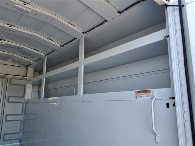 2025 GMC Savana Cutaway 3500 1WT