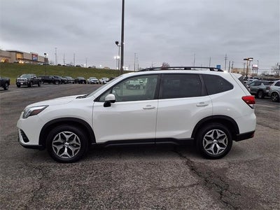 2022 Subaru Forester Premium