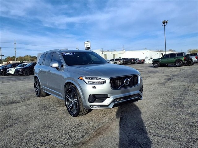2019 Volvo XC90 R-Design