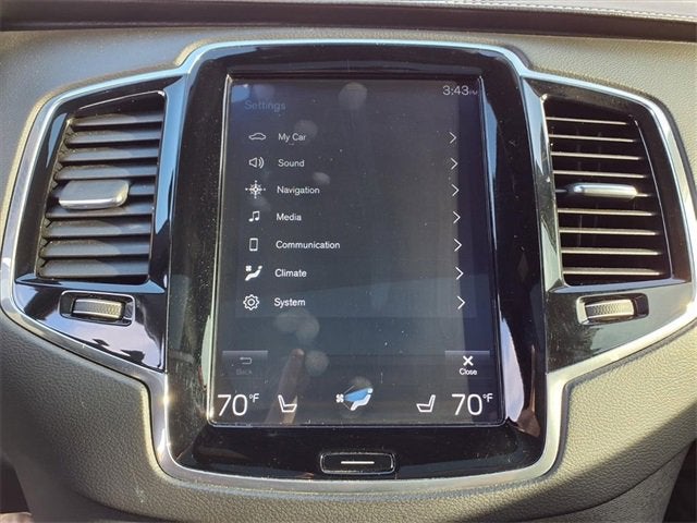 2019 Volvo XC90 R-Design