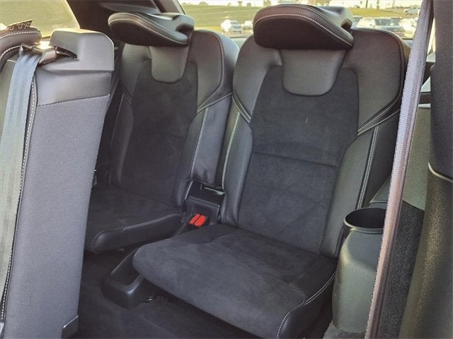 2019 Volvo XC90 R-Design